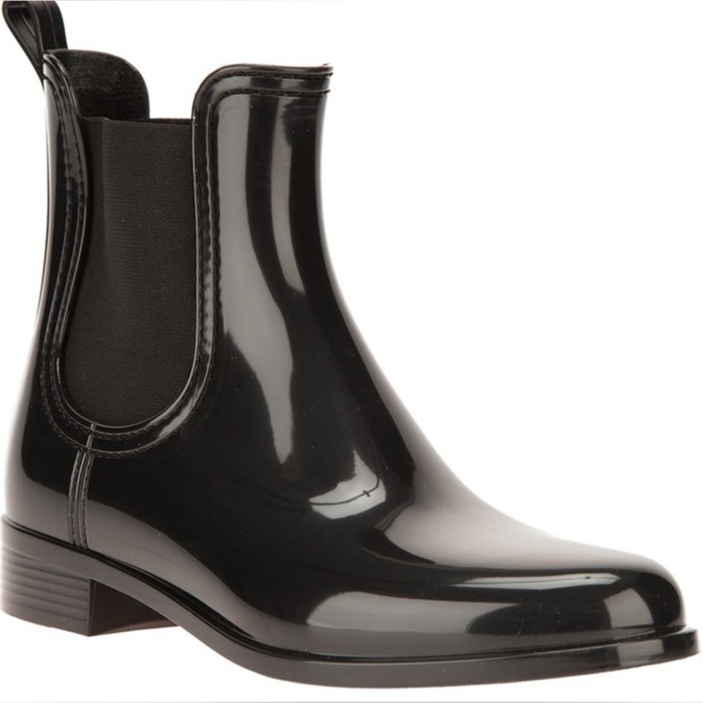 NWOT Jeffrey Campbell Black Chelsea Rubber Boots Size 38/7.5 - Picture 1 of 6